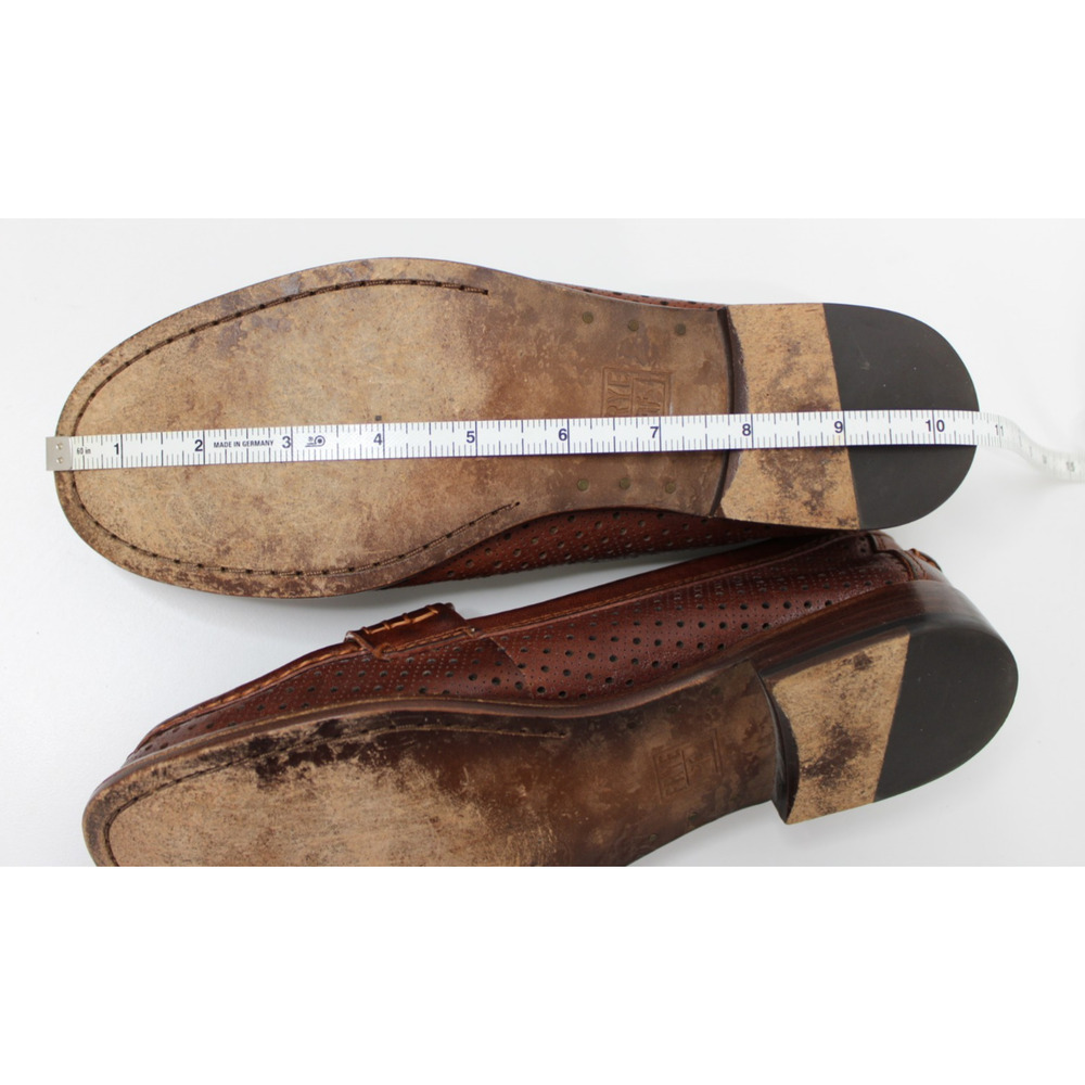 Women’s Frye Penny Loafers Dalia Brown Leather Perforated Shoes Flat Preppy 8 M - Picture 12 of 12